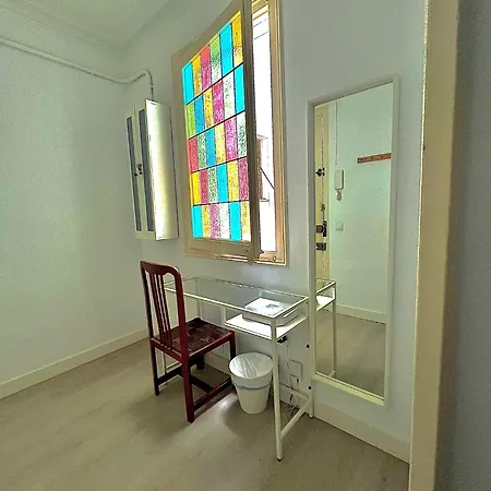 Hostel Private Near Parallel Av *